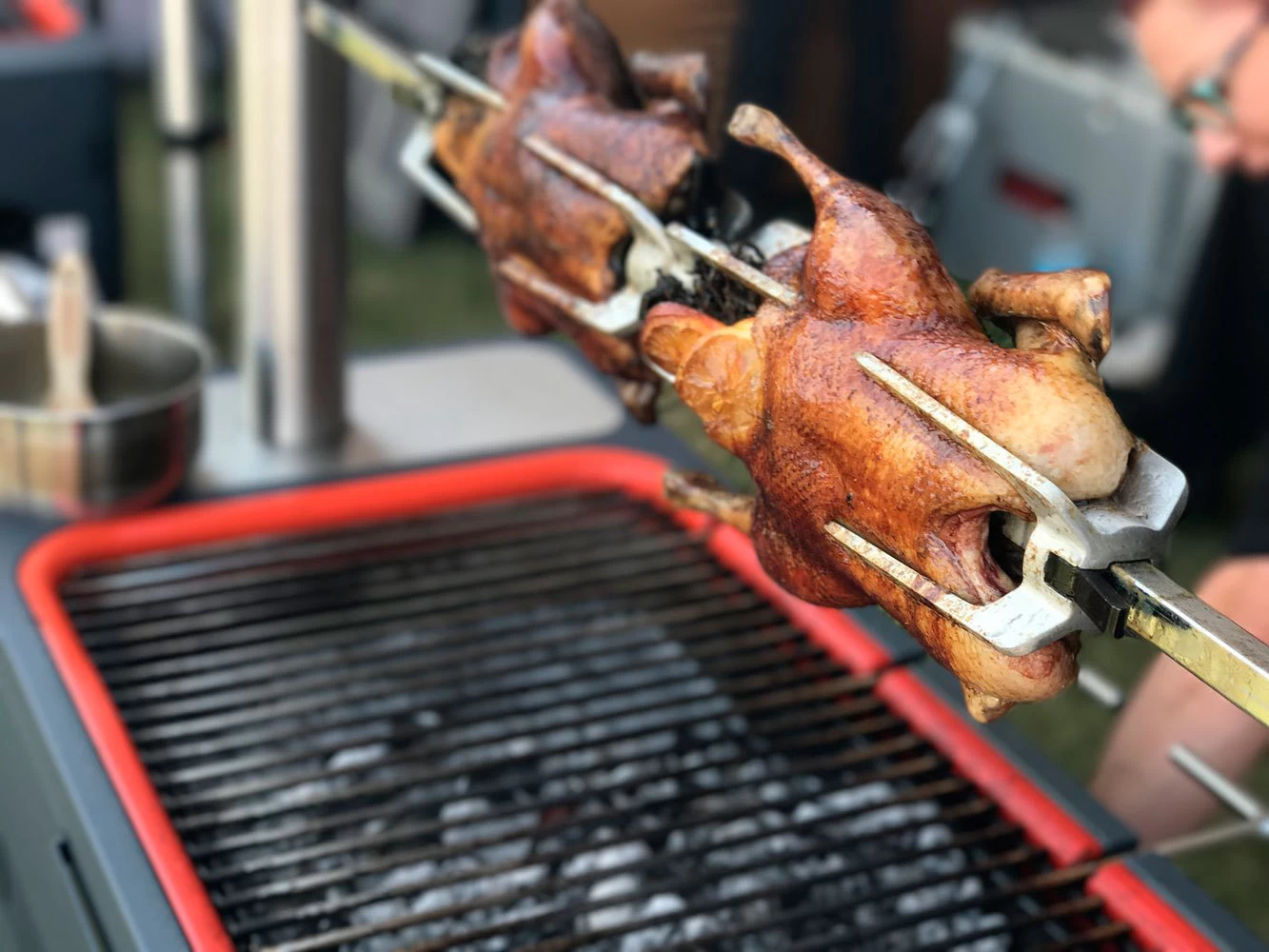 Barbacoa De Carbón Con Rustidor Hub 10 Barbacoa De Carbón Con Rustidor Hub - Imagen 8