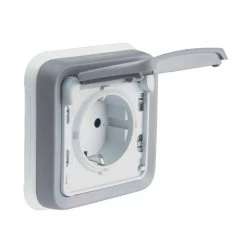 Enchufe De Exterior + Kit De Instalación